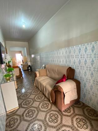 Casa na Rua antônio Dutra, no centro de Itabaiana