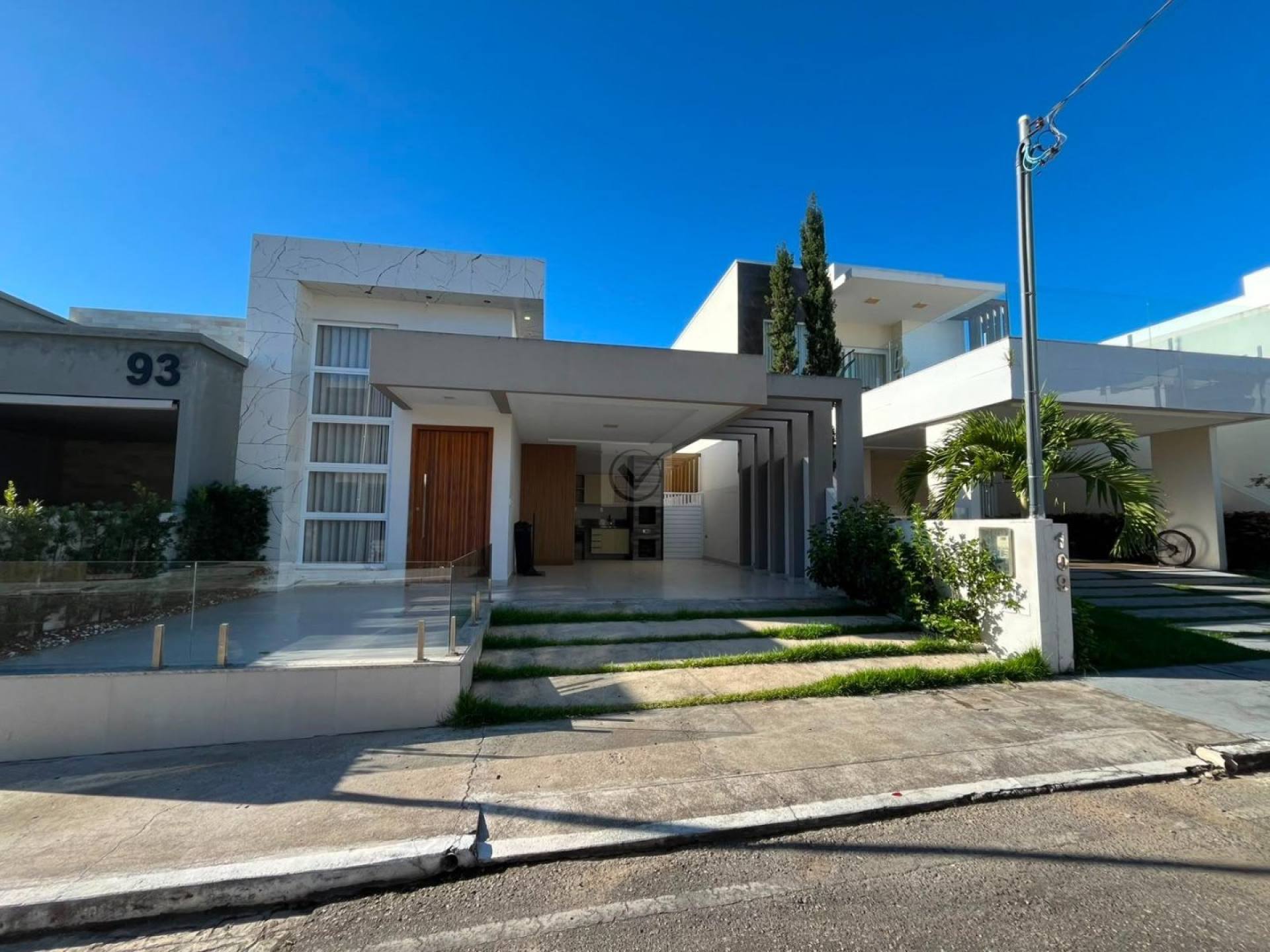 Casa de Alto Padrão à Venda – Condomínio Zilda, Itabaiana/SE