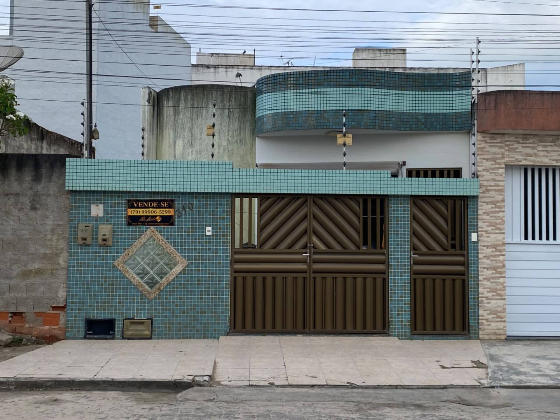 Imóvel super bem localizado, próximo ao CTP, Colégio Arco-Íris e Atakarejo.