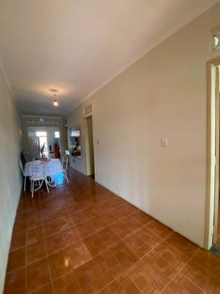 Casa ampla no bairro São Cristóvão, próximo ao Colégio Nestor Carvalho, e Galego do peixe