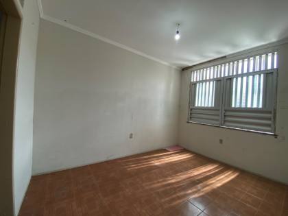 Casa ampla no bairro São Cristóvão, próximo ao Colégio Nestor Carvalho, e Galego do peixe
