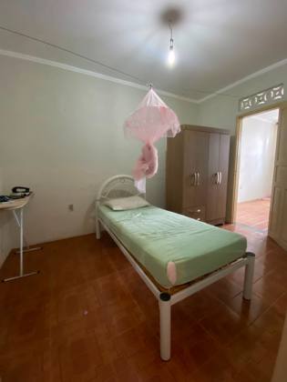 Casa ampla no bairro São Cristóvão, próximo ao Colégio Nestor Carvalho, e Galego do peixe