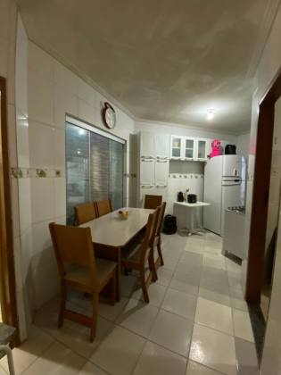 Casa no Bairro São Cristóvão/Próximo a Spazio