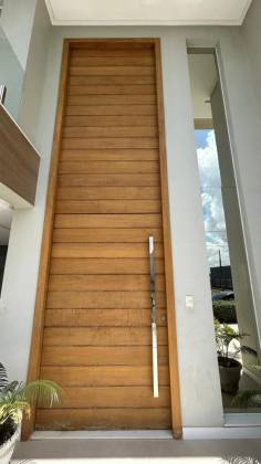 Casa de alto padrão, no Condomínio Chiara Lubich!