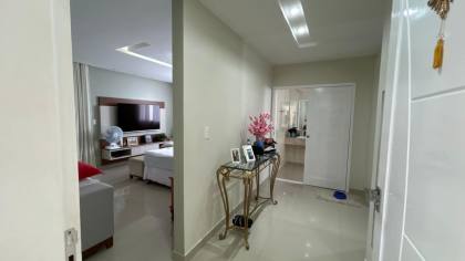 Casa de alto padrão, no Condomínio Chiara Lubich!