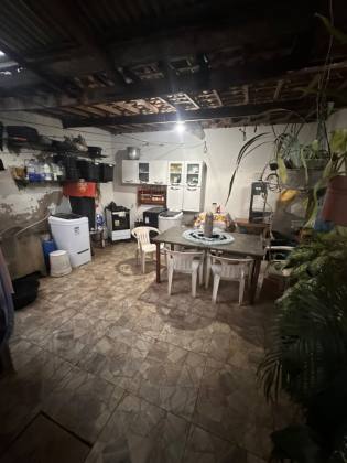 Imóvel com 2 pavimentos, 4 quartos, 3 suítes e muito mais! No Sitio Porto próximo a Gubiraba