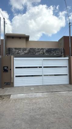 Casas em construção no Chiara, com diferentes opções de fachadas