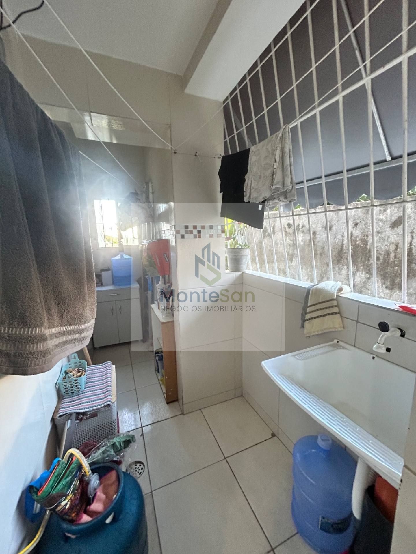 Apartamento 2/4 com suíte