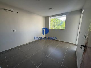 Casa com 3 Quartos e 1 Suíte à Venda no Antares, Maceió