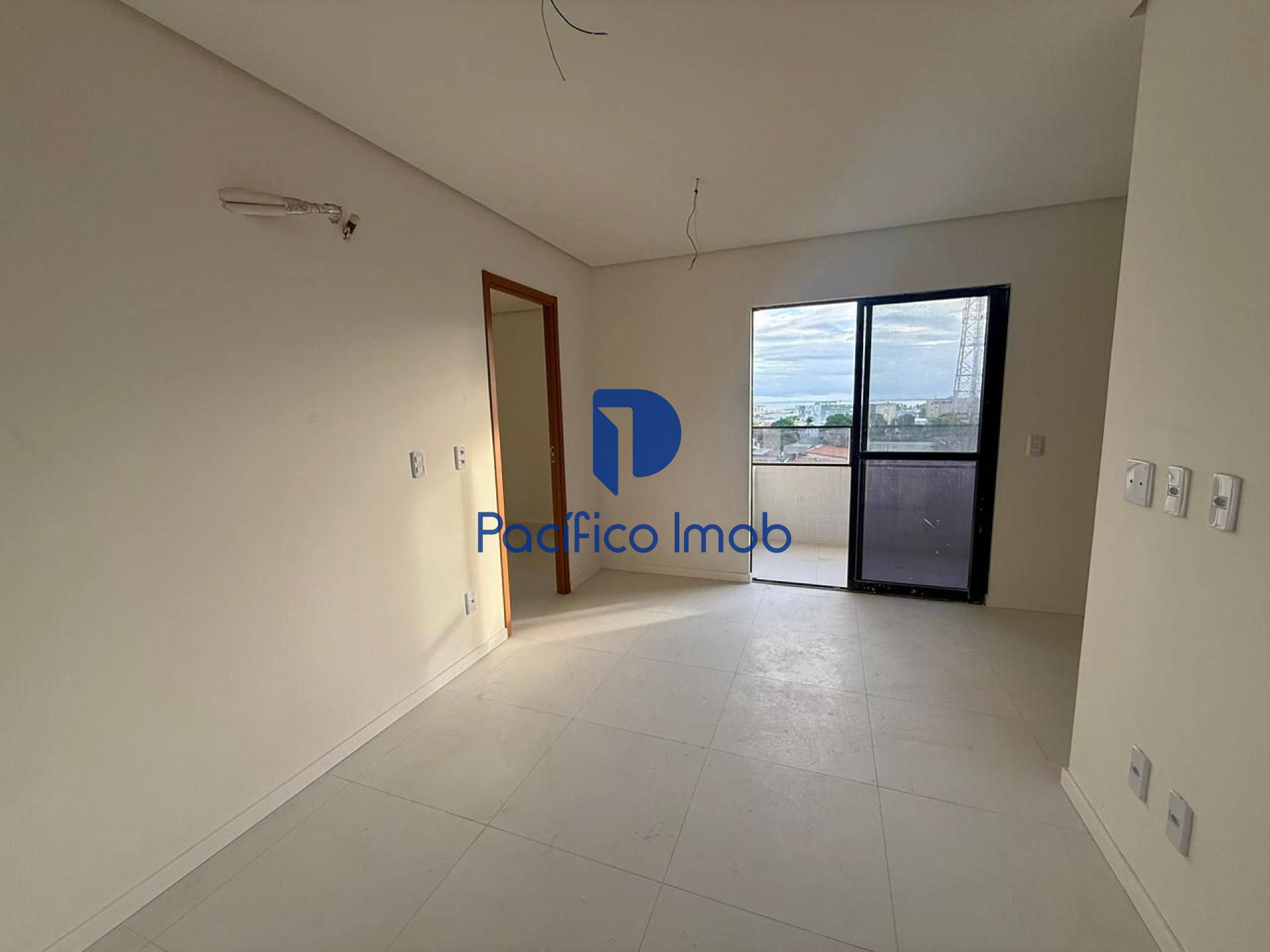 Apartamento com 1 Quarto e 1 Suíte à Venda na Pajuçara, Maceió
