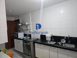 Apartamento com 3 Quartos e 3 Suítes à Venda na Ponta Verde, Maceió