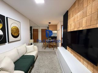 Apartamento com 2 Quartos e 1 Suíte à Venda na Pajuçara, Maceió