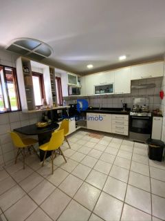 Casa em Condomínio com 3 Quartos e 3 Suítes à Venda na Serraria, Maceió