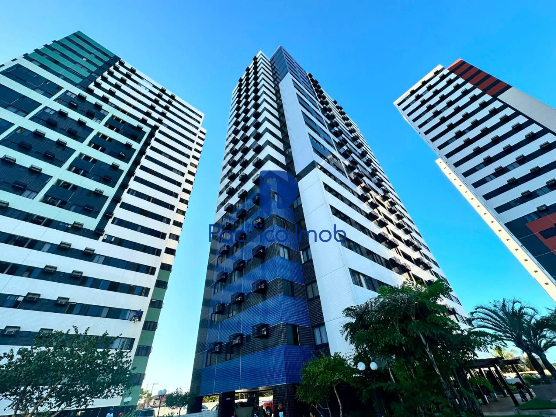 Apartamento com 3 Quartos e 1 Suíte à Venda em Mangabeiras, Maceió