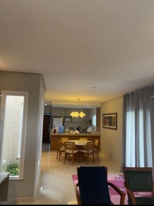 Casa de Alto Padrão no Condominio Maikai Residencial Resort