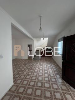 Casa Ampla com excelente potencial comercial e residencial - Aeroporto