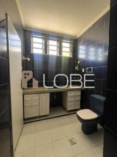 Casa Ampla com excelente potencial comercial e residencial - Aeroporto