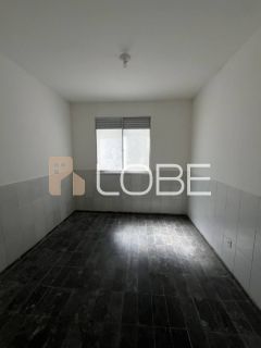 Casa Ampla com excelente potencial comercial e residencial - Aeroporto
