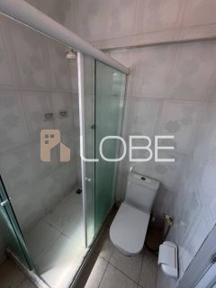 Casa Ampla com excelente potencial comercial e residencial - Aeroporto