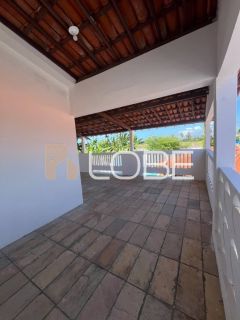 Casa Ampla com excelente potencial comercial e residencial - Aeroporto