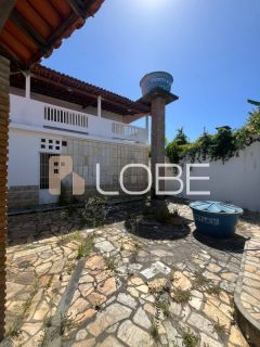 Casa Ampla com excelente potencial comercial e residencial - Aeroporto