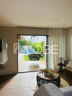Casa de Alto Padrão no Condomínio Melício Machado - Aruana