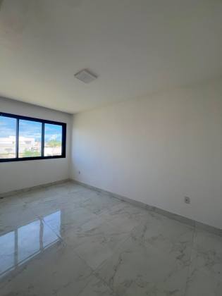 Casa à venda no condomínio sol e praia