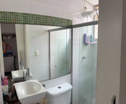 Vendo Apartamento no Condomínio Recanto dos Pássaros