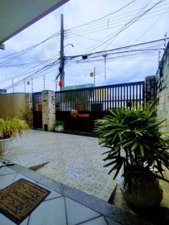 Casa à venda no Bairro Médici II