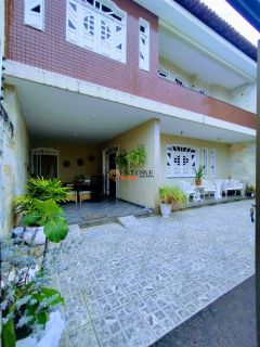 Casa à venda no Bairro Médici II