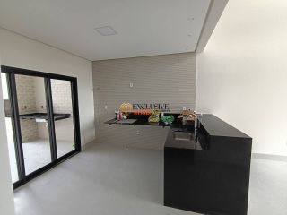 Casa no Condomínio Mares Maluí