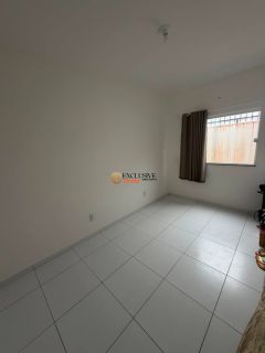Alugo Casa mobiliada no Luar da Barra