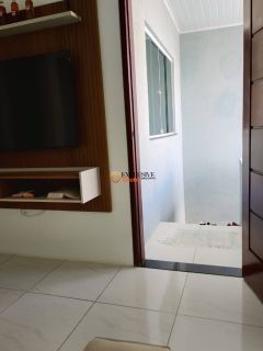 CASA À VENDA NO PONTO NOVO