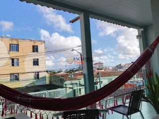 CASA À VENDA NO PONTO NOVO