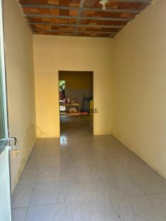 CASA À VENDA NO PONTO NOVO