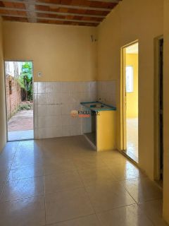 CASA À VENDA NO PONTO NOVO