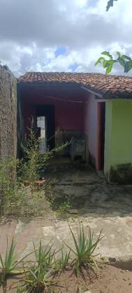 **? CASA À VENDA NO BAIRRO INDUSTRIAL | EXCELENTE PONTO PARA MORAR OU INVESTIR**
