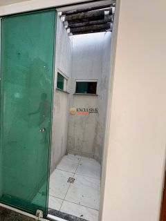 ? CASA RECÉM-REFORMADA À VENDA – MARCOS FREIRE III