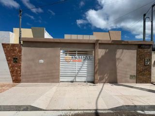 ? CASA RECÉM-REFORMADA À VENDA – MARCOS FREIRE III