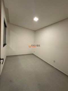 Casa com Piscina 3/4 R$390mil