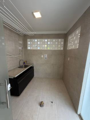 CASA PARA ALUGAR NO ALPHAVILLE 2