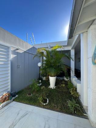 Casa à Venda no Bairro Aeroporto, Aracaju