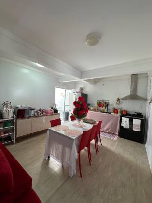 Casa à Venda no Bairro Aeroporto, Aracaju