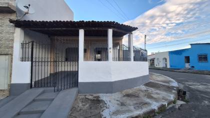 Casa de Esquina Marcos Freire II - Terreno Amplo