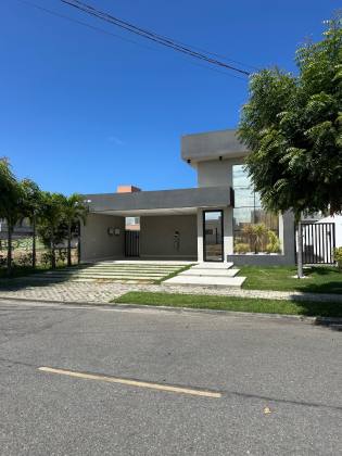 Casa para Alugar no Terras Alphaville 2 | 3/4 com Piscina