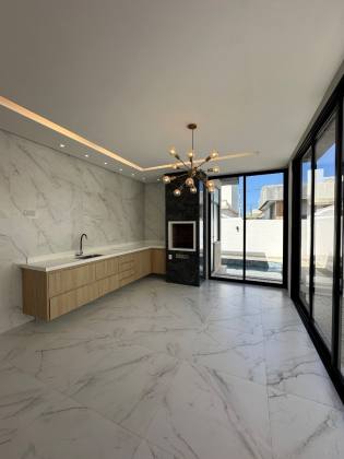 Casa para Alugar no Terras Alphaville 2 | 3/4 com Piscina