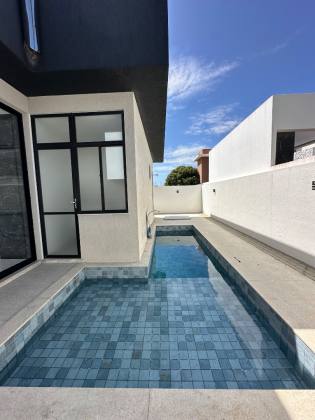 Casa para Alugar no Terras Alphaville 2 | 3/4 com Piscina