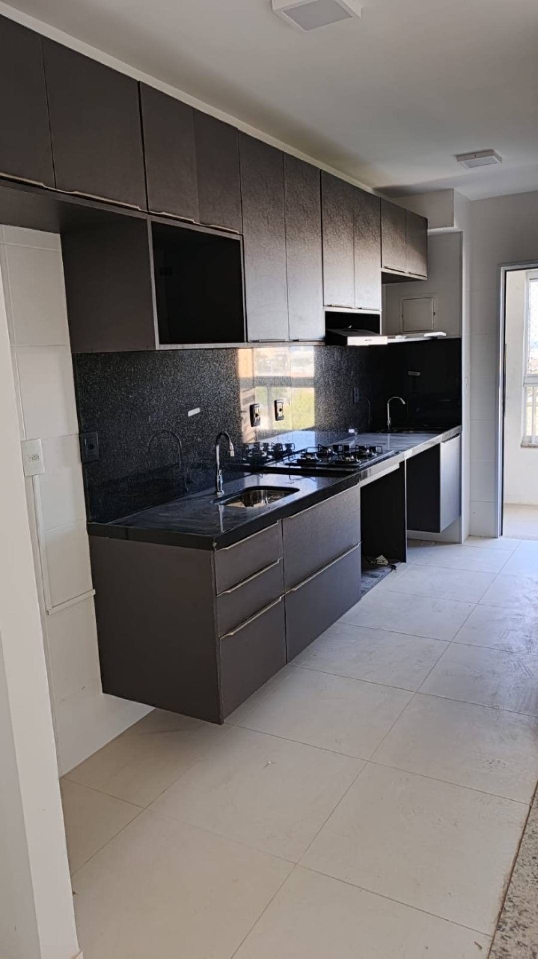 Apartamento para Alugar no Milano Residence | 2/4 Frente Mar