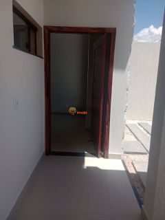 CASA À VENDA NO LUAR DA BARRA 1