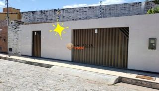 CASA À VENDA NO PEREIRA LOBO